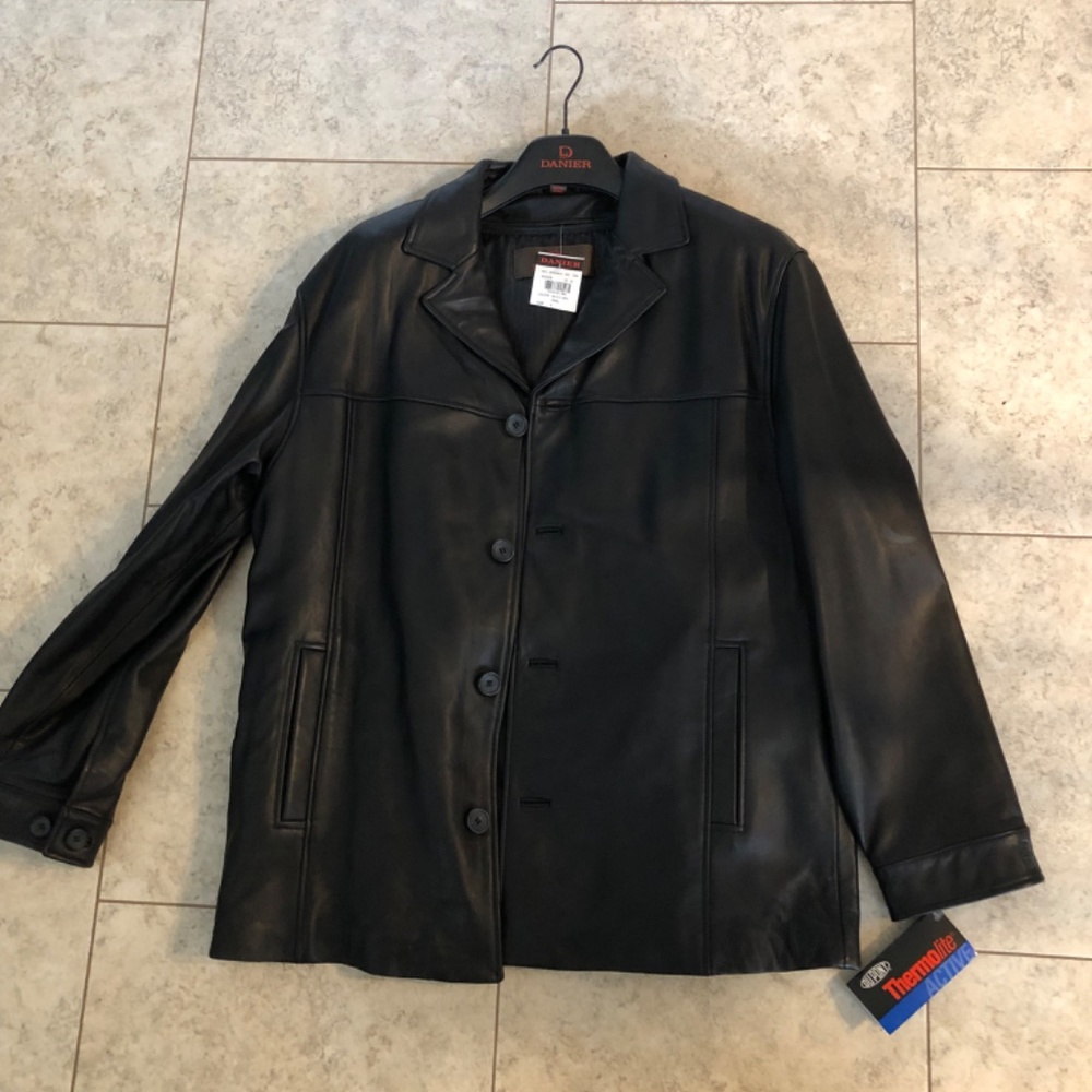 Leather Jacket - Picture 6 of 7